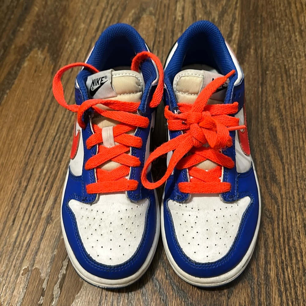Crimson dunk kids size 2